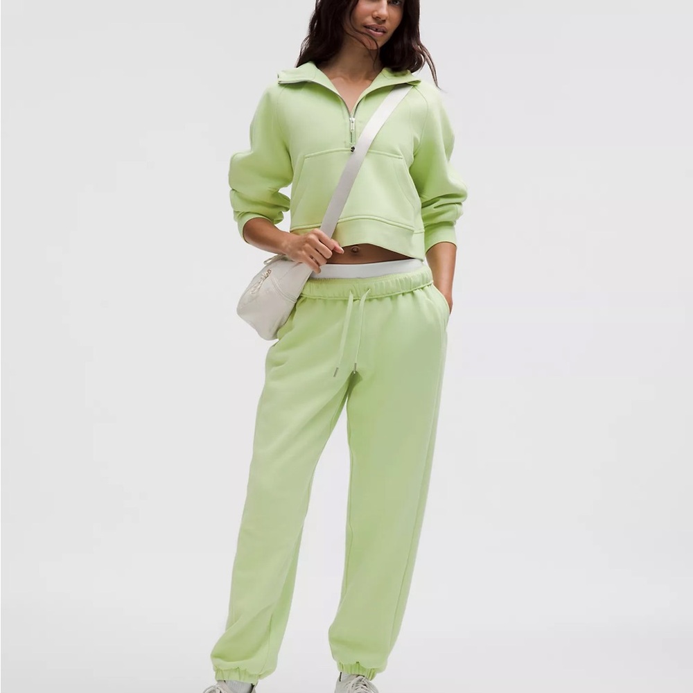 Lululemon Women’s Scuba Oversized Half-Zip Hoodie